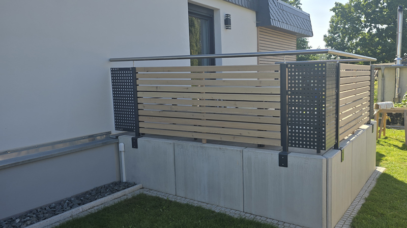 Edelstahl Stahl Holz Geländer 